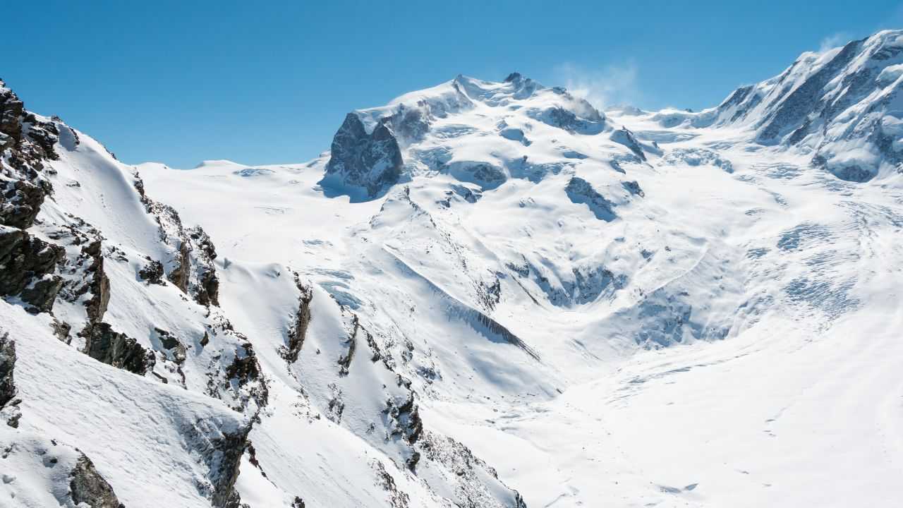 Aumento della bolletta di luce e gas crisi alberghi